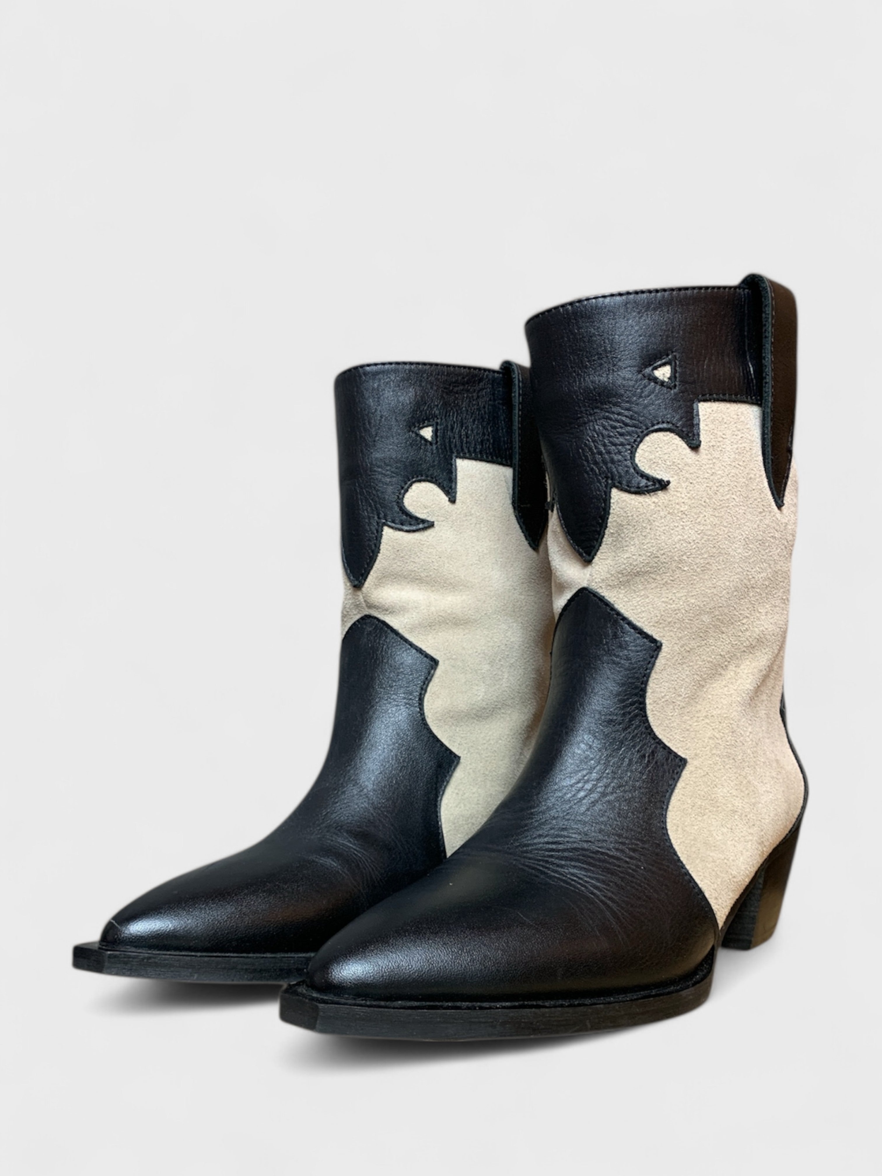 Two-tone Cowboy Boots, Ateliers, size 36