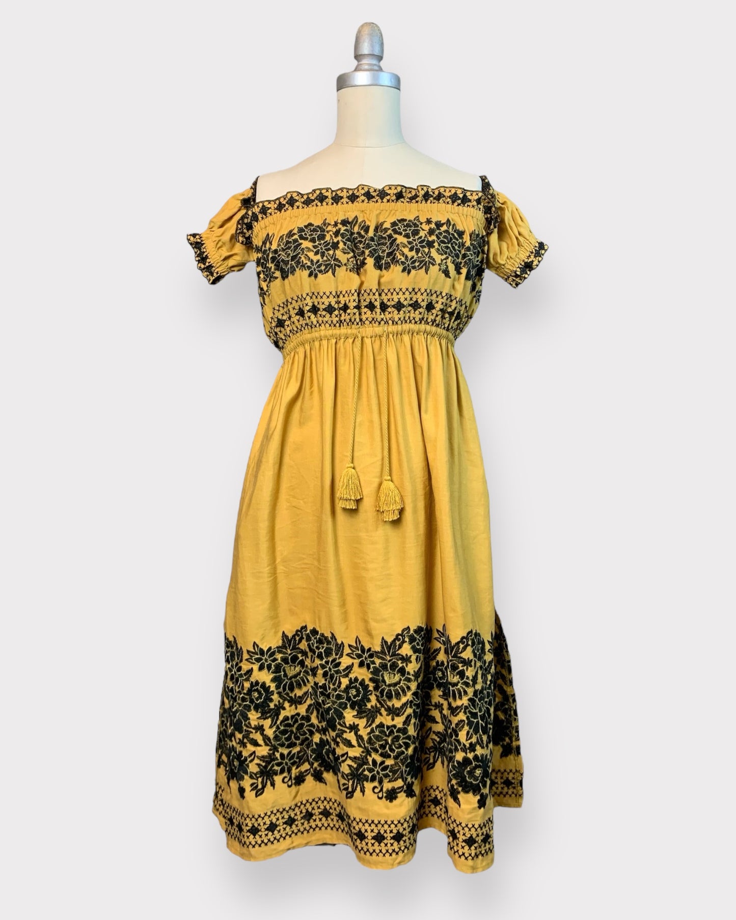 Robe fleurs brodées jaune et noire,  Spell & the gypsy , XXS