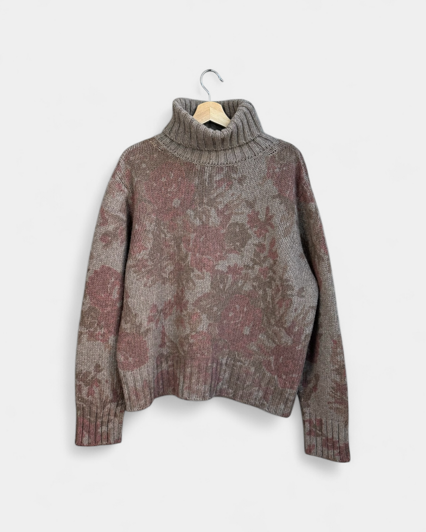 Tricot floral , Rouje, 38