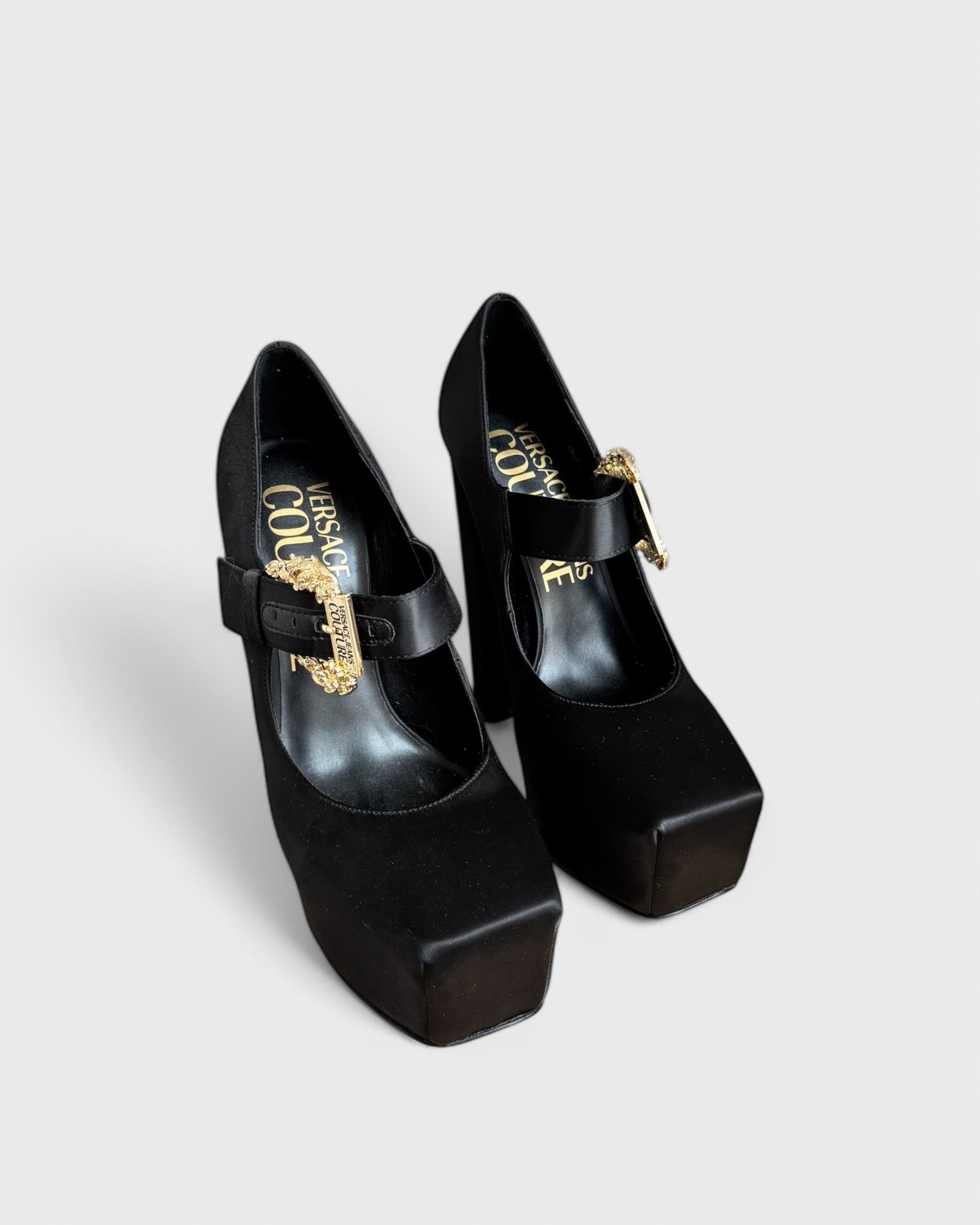 Maryjane plateforme Noire Versace , 40