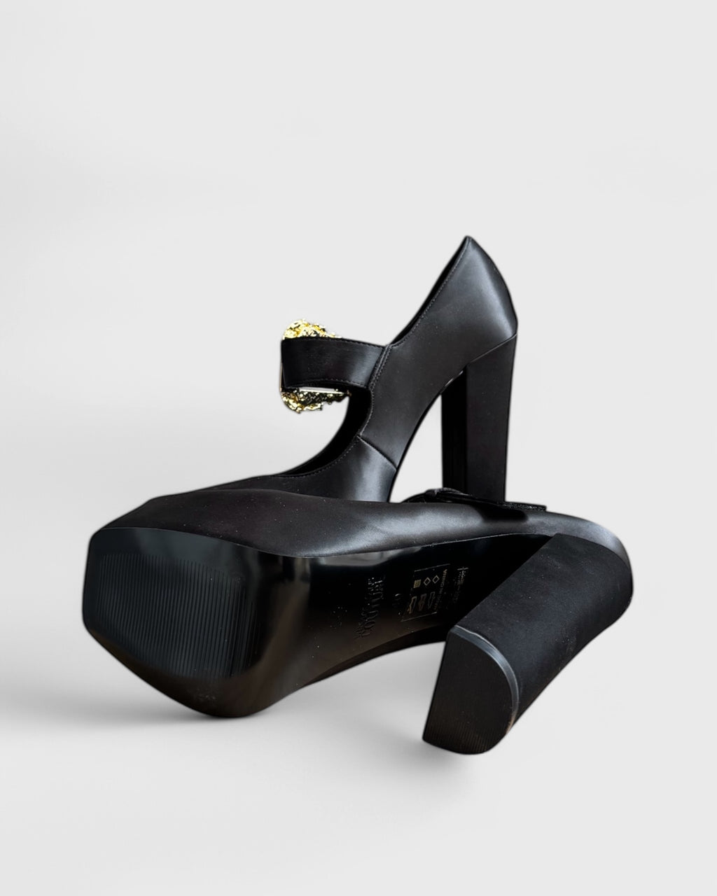 Maryjane plateforme Noire Versace , 40